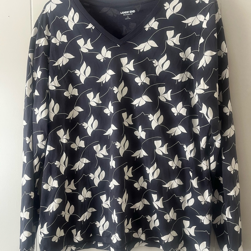 Lands' End Dark Blue and White Leaf Print Sweater